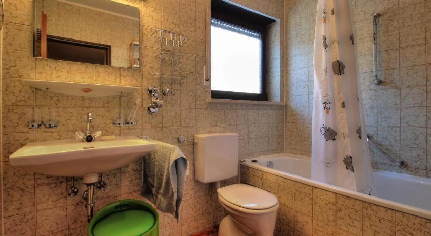 Ferienwohnung Bergdiamant Garmisch-Partenkirchen Exterior foto